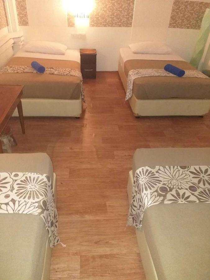 D Riverside Inn Malakka Dış mekan fotoğraf